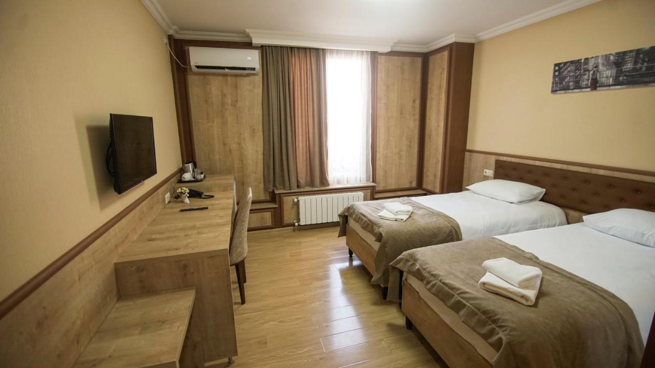 Hotel Juralius Tbilisi Eksteriør bilde