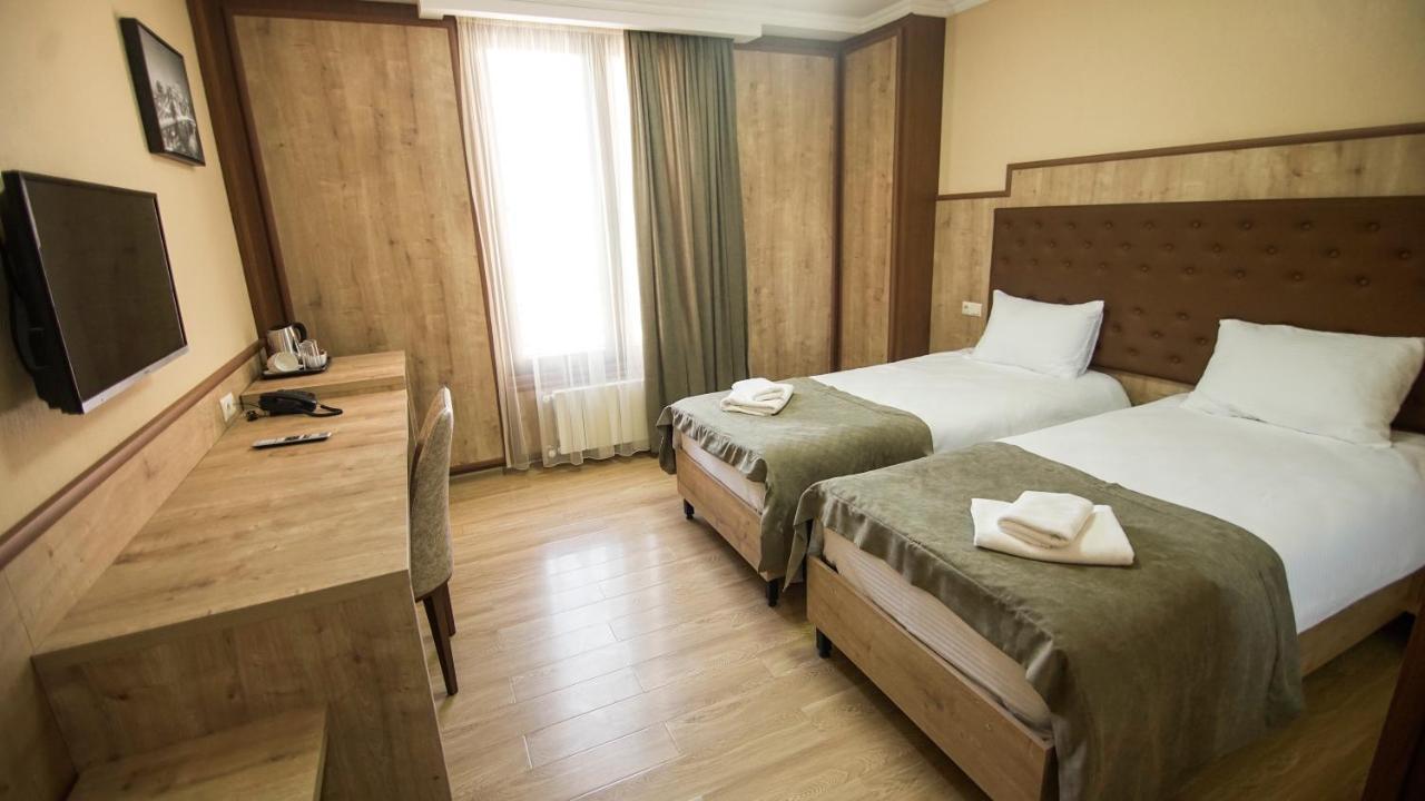 Hotel Juralius Tbilisi Eksteriør bilde