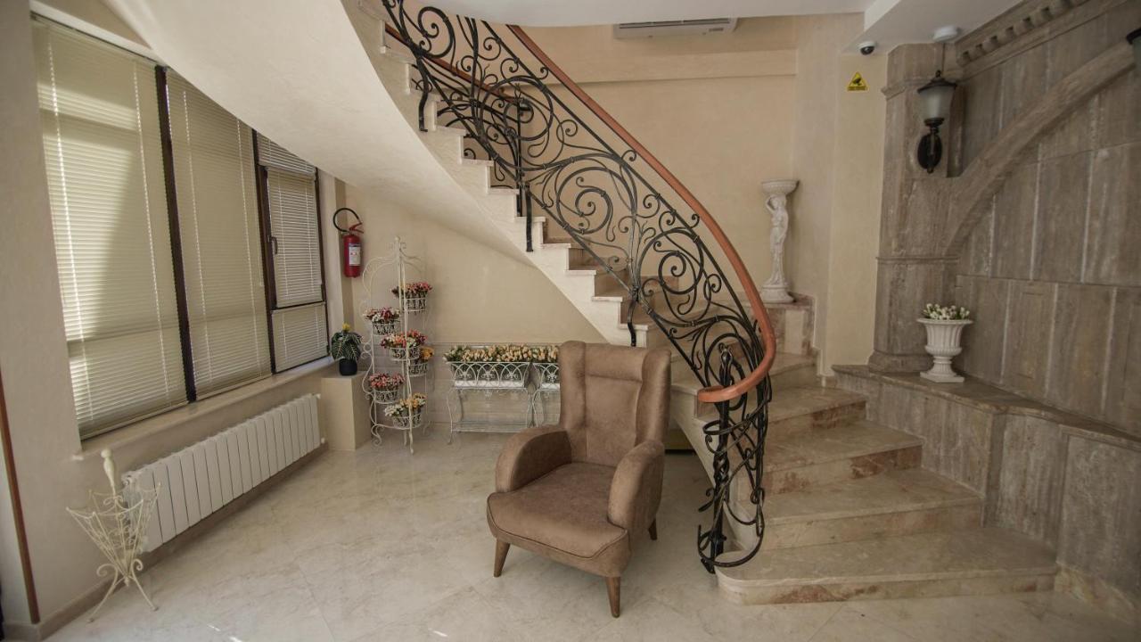 Hotel Juralius Tbilisi Eksteriør bilde